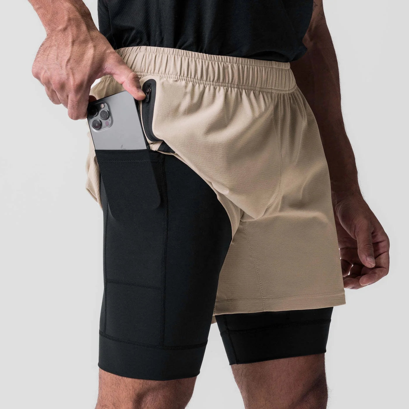 Pockets Breathable Fitness Shorts